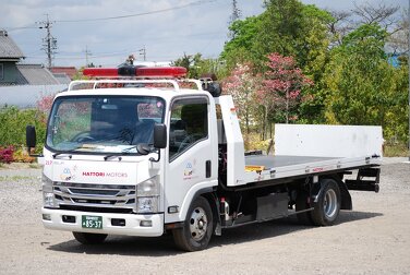 積載車（緊急自動車）